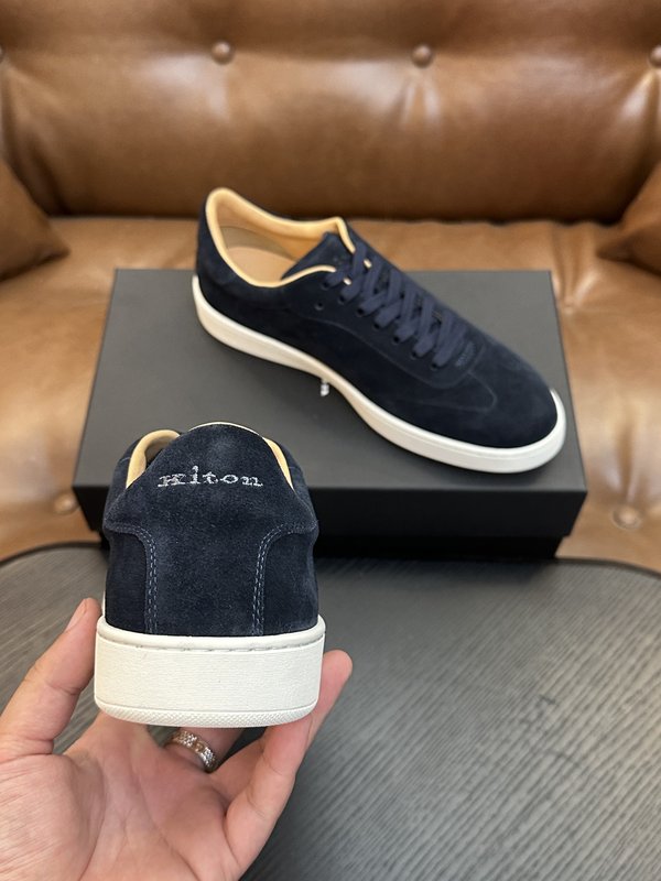 Kiton 송아지가죽 남성 스니커즈 001-287097