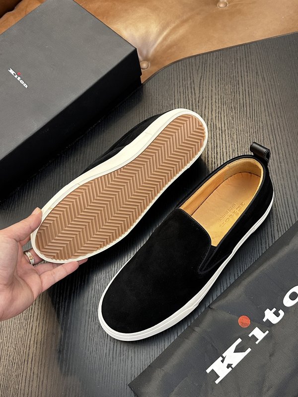 Kiton 남성 송아지가죽 운동화 001-287112