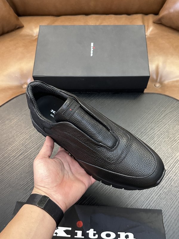 Kiton 남성 송아지가죽 운동화 001-287117