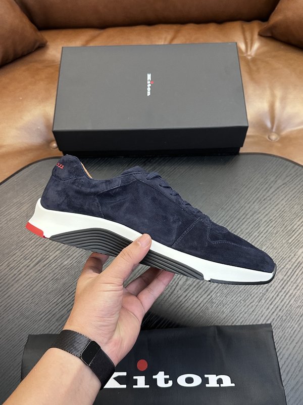 Kiton 남성 송아지가죽 운동화 001-287149