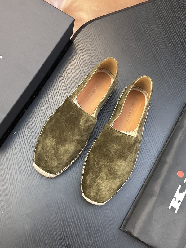 Kiton 남성 소가죽 운동화 001-287156