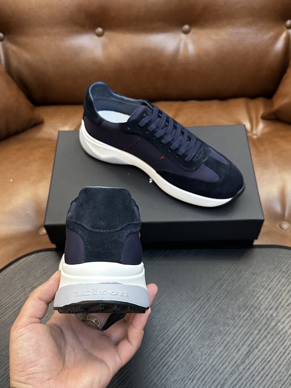 Kiton 남성 소가죽 운동화 001-287166