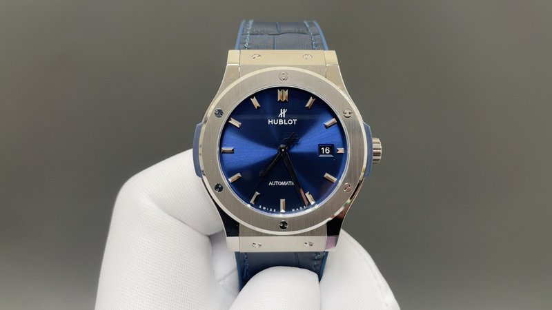 위블로 클래식 퓨전 42mm WWF 001-287236