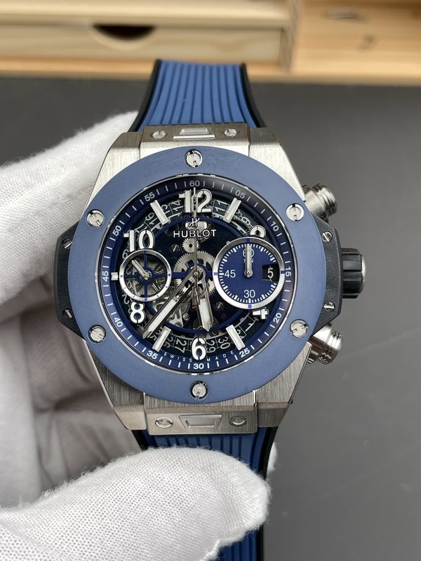 위블로 빅뱅 블루 세라믹 베젤 블루 다이얼 42mm 001-287248