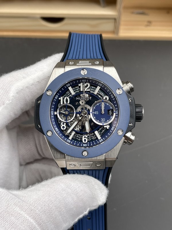 위블로 빅뱅 블루 세라믹 베젤 블루 다이얼 42mm 001-287248