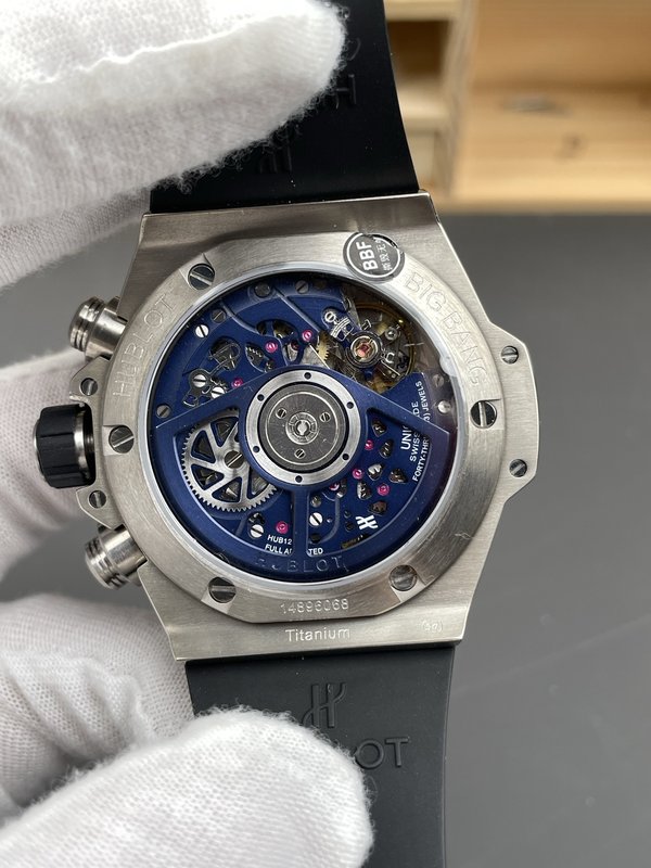 위블로 빅뱅 블루 세라믹 베젤 블루 다이얼 42mm 001-287248