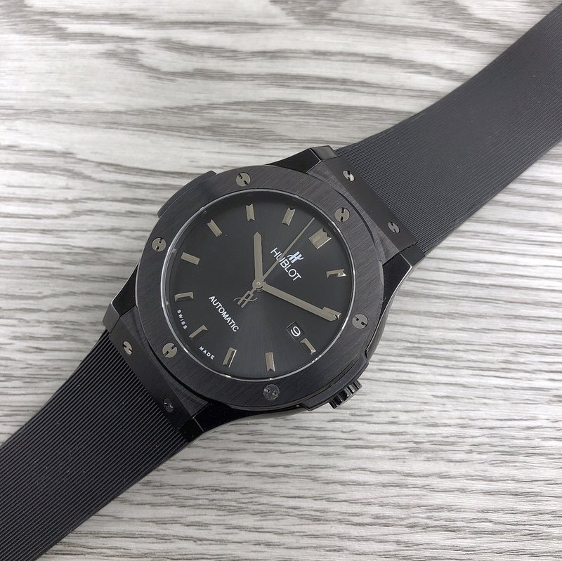 Hublot 클래식 퓨전 남성용 기계식 시계 001-287251