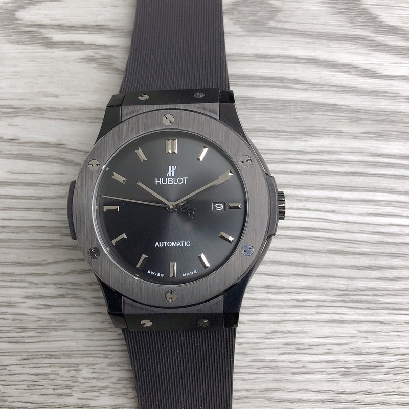 Hublot 클래식 퓨전 남성용 기계식 시계 001-287251