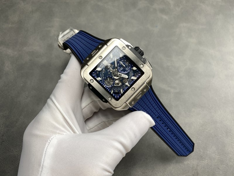 HUBLOT 스퀘어 뱅 유니코 오토매틱 시계 001-287254
