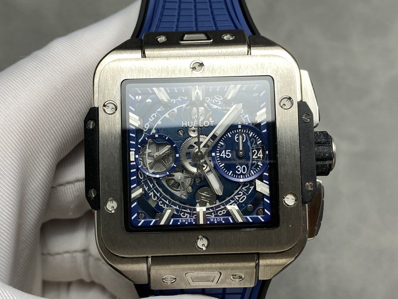 HUBLOT 스퀘어 뱅 유니코 오토매틱 시계 001-287254