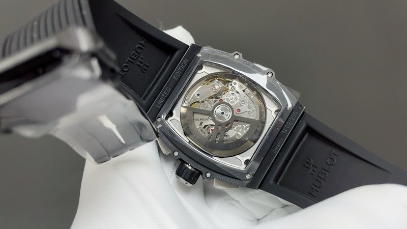 위블로  배럴형 블랙 세라믹 42mm 001-287258