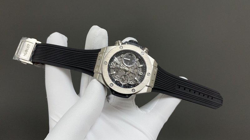 위블로 빅뱅 42mm 오토매틱 시계 001-287262
