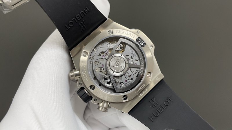 위블로 빅뱅 42mm 오토매틱 시계 001-287262