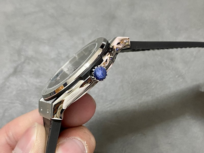 APS HUBLOT 클래식 퓨전 42mm 레플리카 시계 001-287264