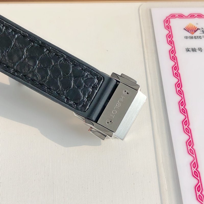 Hublot 클래식 퓨전 여성용 시계 33mm 001-287267