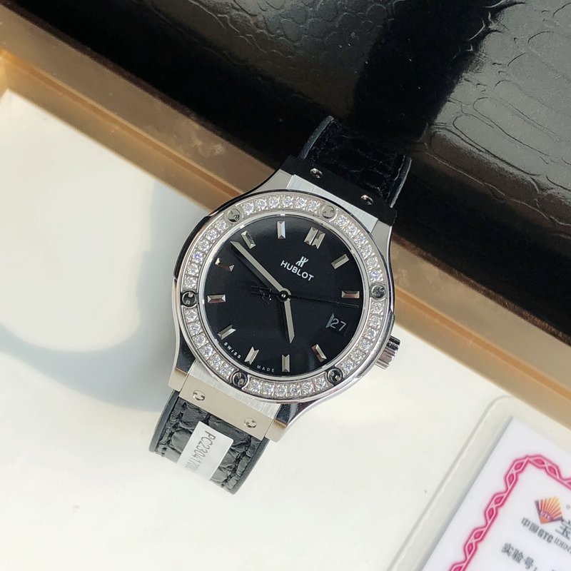 Hublot 클래식 퓨전 여성용 시계 33mm 001-287267