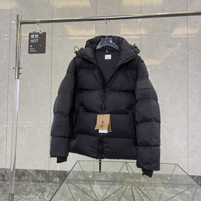 버버리 블랙 나이트 로고 다운 재킷 001-287304